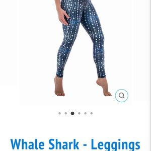 SlipIn Dive Skin Women’s XS whale shark leggings pants